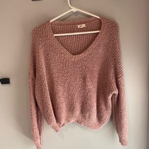 Super comfy, light weight v neck sweater from brand: debut